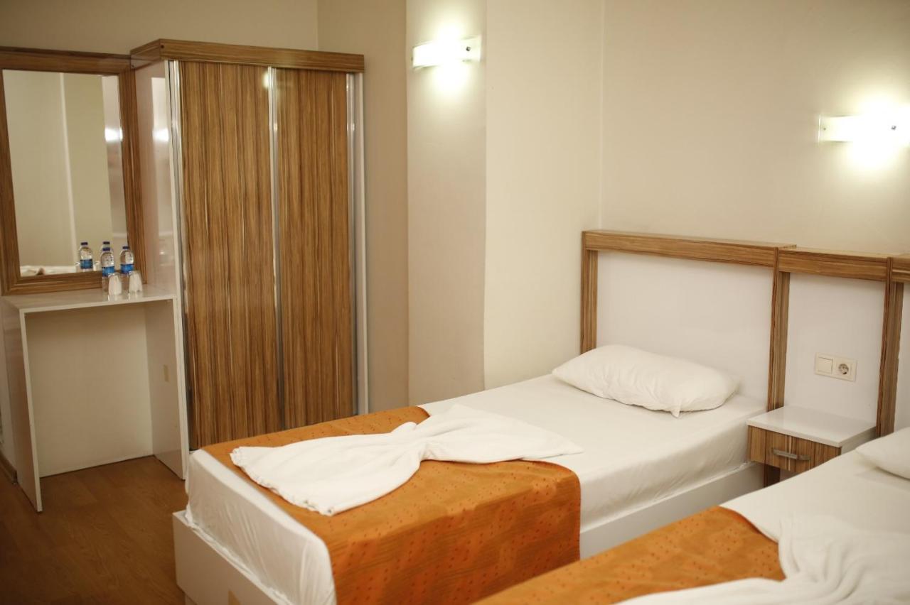 Oezhan Hotel Antália Exterior foto